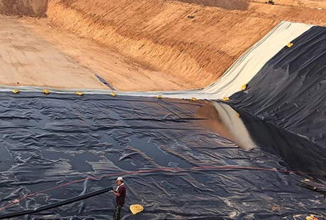 HDPE (High Density Polyethylene) Column Point Textured Geomembrane