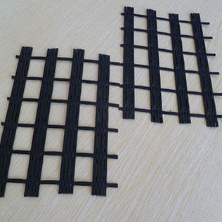 Warp Knitted Polyester Geogrid